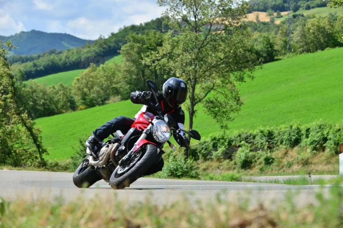 Ducati Monster 821
