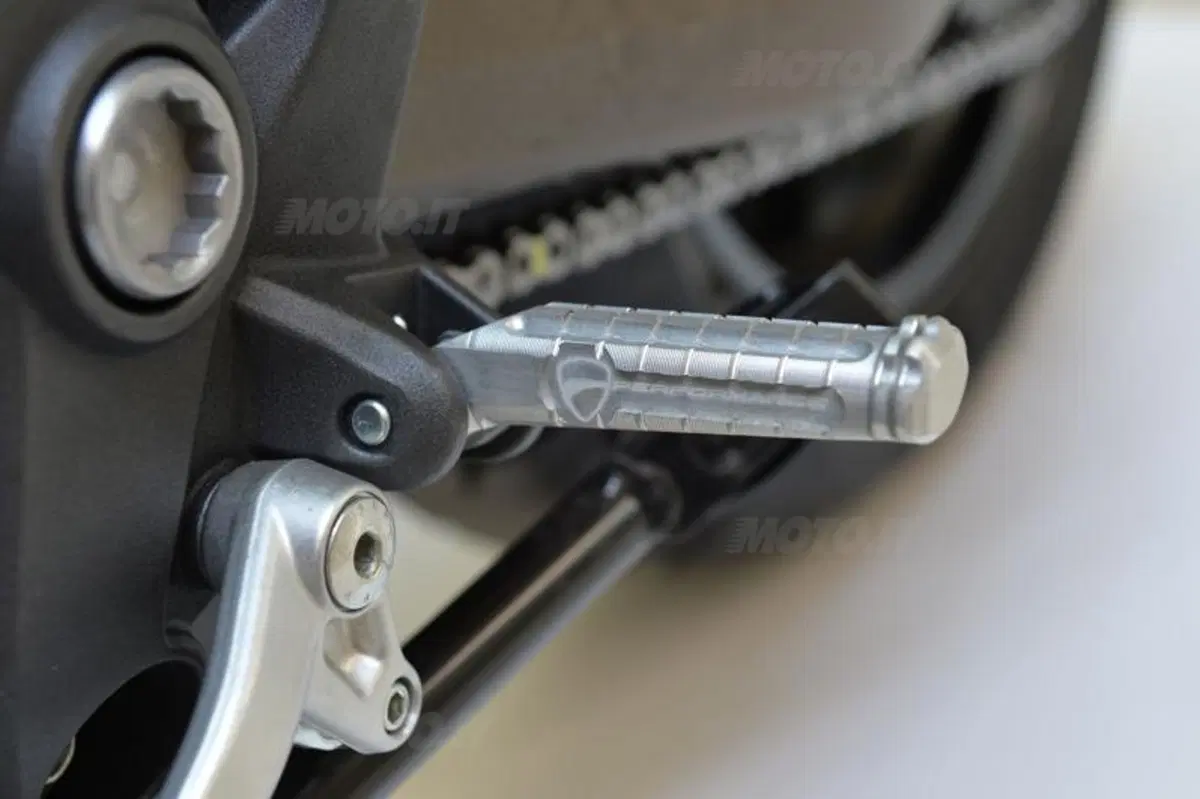 Ducati Monster 821 (32)