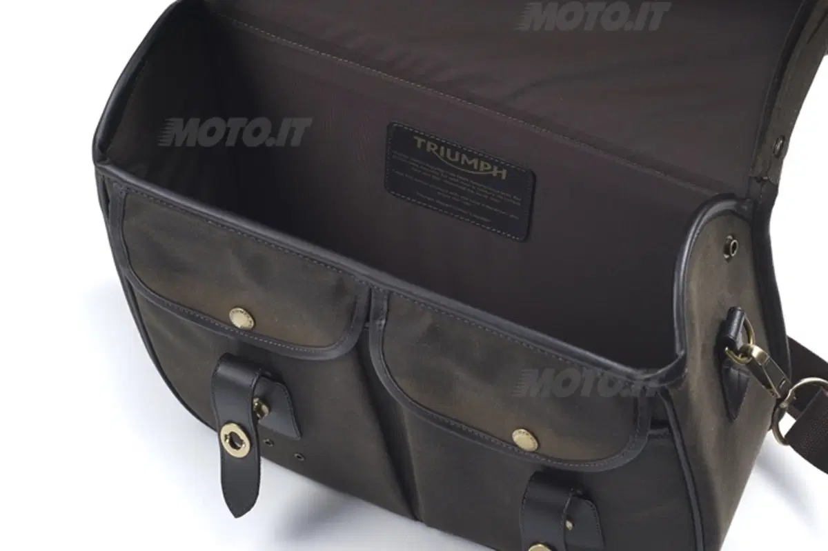 Triumph: borse Waxed Bags per Bonneville e T100 (2)