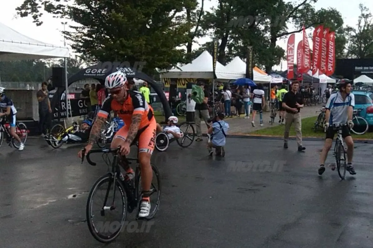12 Ore Cycling Marathon: sulla pista di Monza dal tramonto all’alba (14)