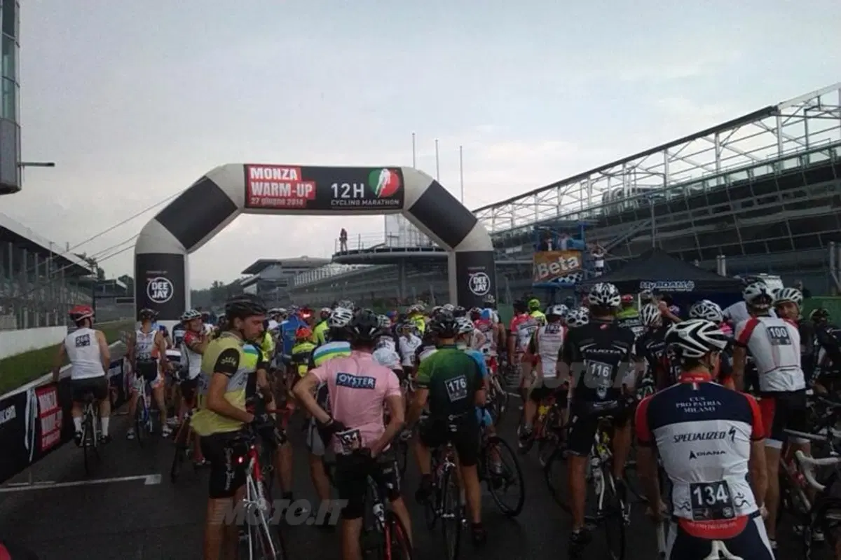 12 Ore Cycling Marathon: sulla pista di Monza dal tramonto all’alba (21)