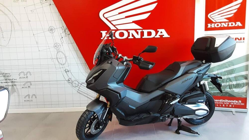Honda ADV 350 (2022 - 24) (2)