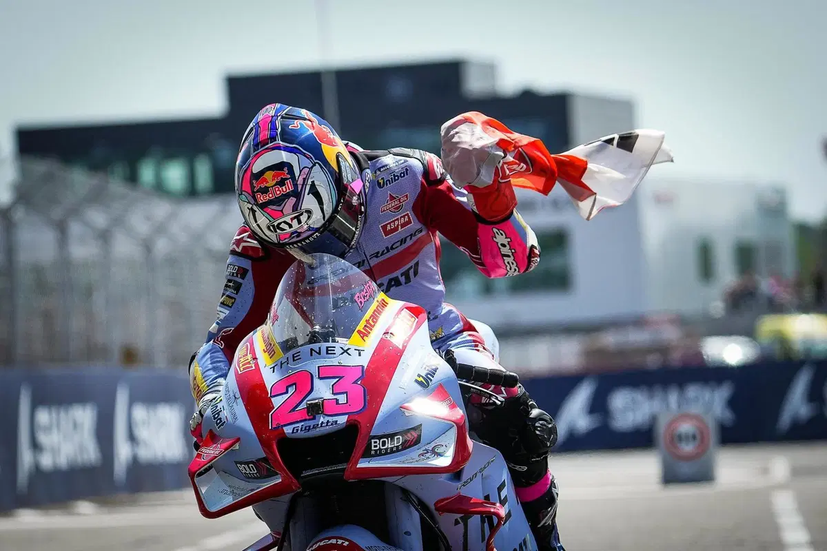 MotoGP 2022. Le più belle foto del GP di Francia a Le Mans [GALLERY] (2)