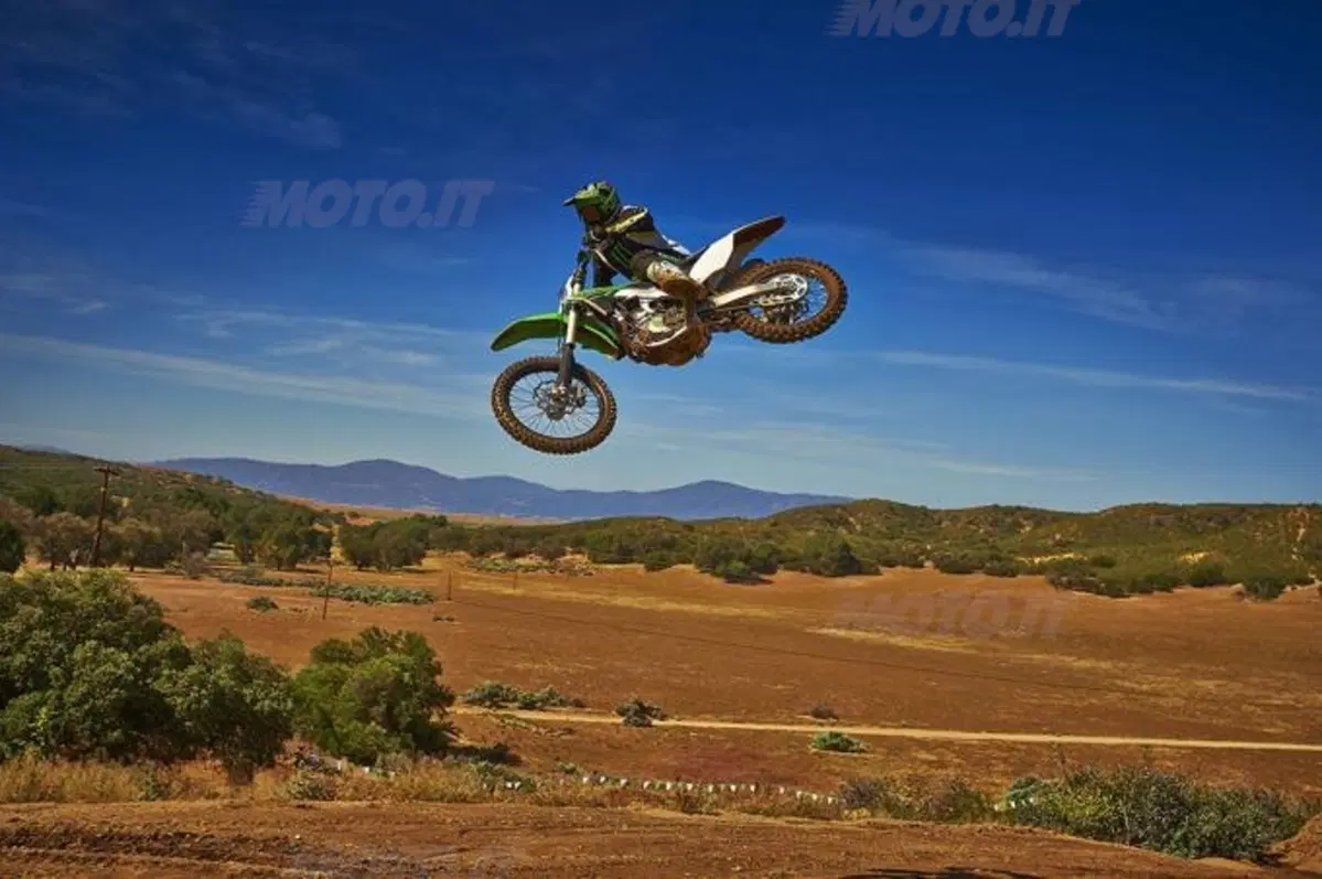 Nuove Kawasaki KX250F e KX450F My2015 (5)