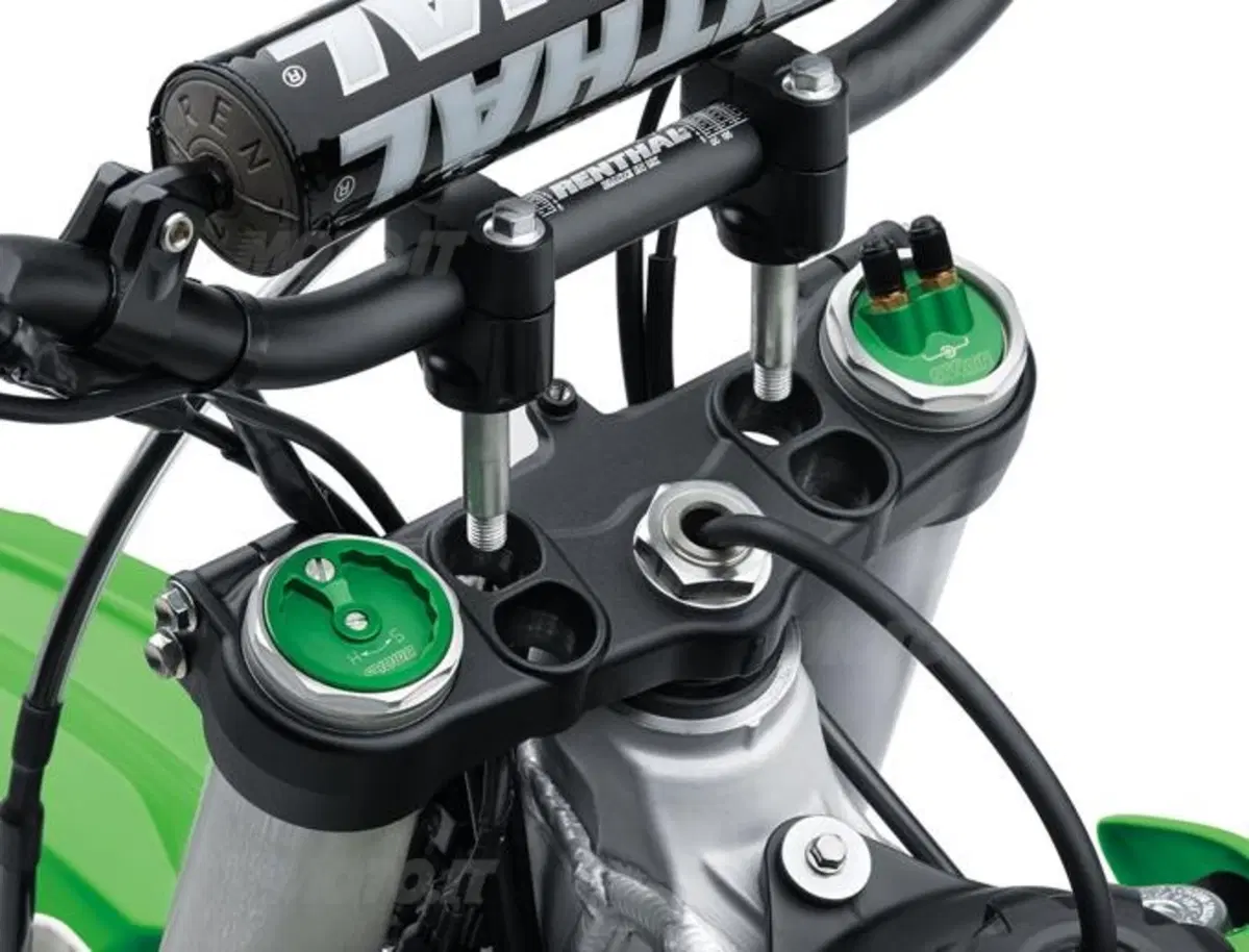 Nuove Kawasaki KX250F e KX450F My2015 (25)