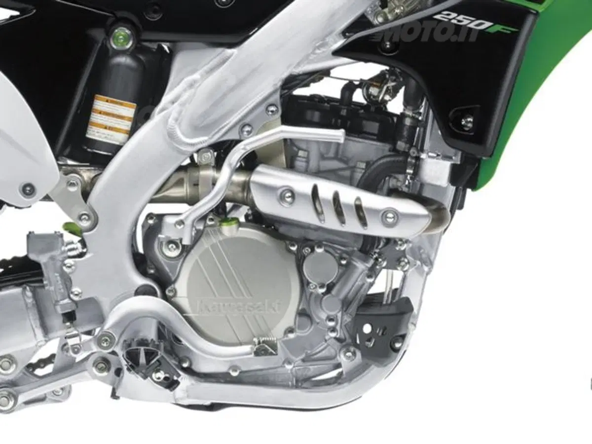 Nuove Kawasaki KX250F e KX450F My2015 (52)