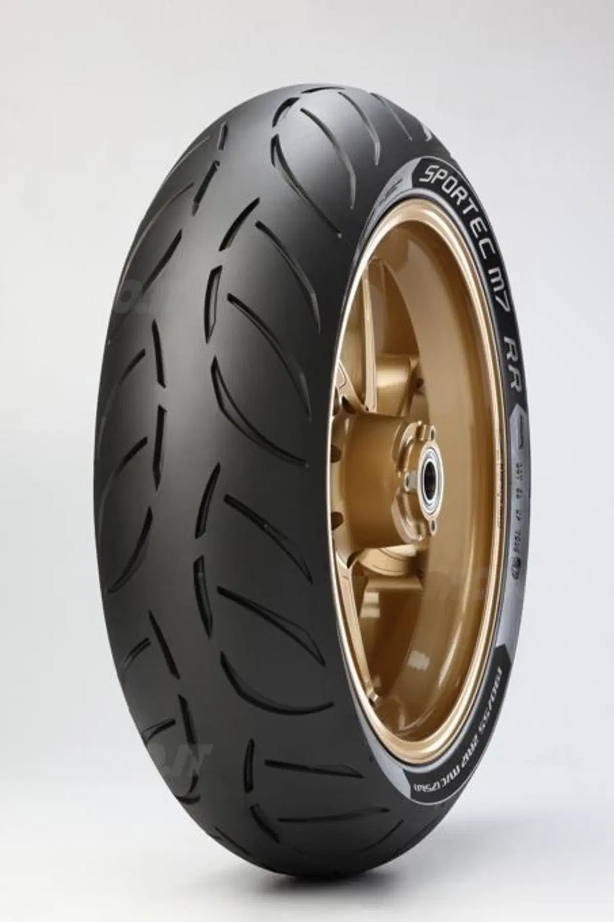 Metzeler Sportec M7 RR. La prova dello pneumatico sportivo a tutto campo (23)