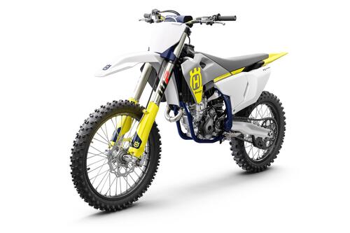 Husqvarna TC e FC: novità importanti per la gamma Cross 2023 (8)