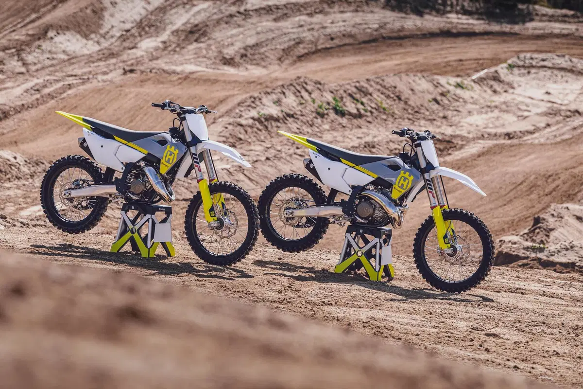 Husqvarna TC e FC: novità importanti per la gamma Cross 2023 (34)