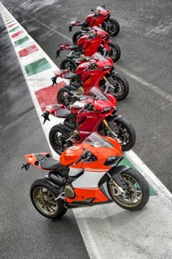 Superbike Celebration World. In mostra al WDW2014 i successi Ducati in SBK