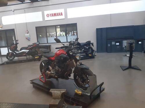 Yamaha forma i meccanici di domani anche a Roma (5)