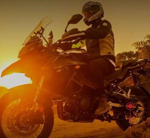 Benelli TRK 502 X. Rilasciata in Cina la nuova versione 2022 (5)