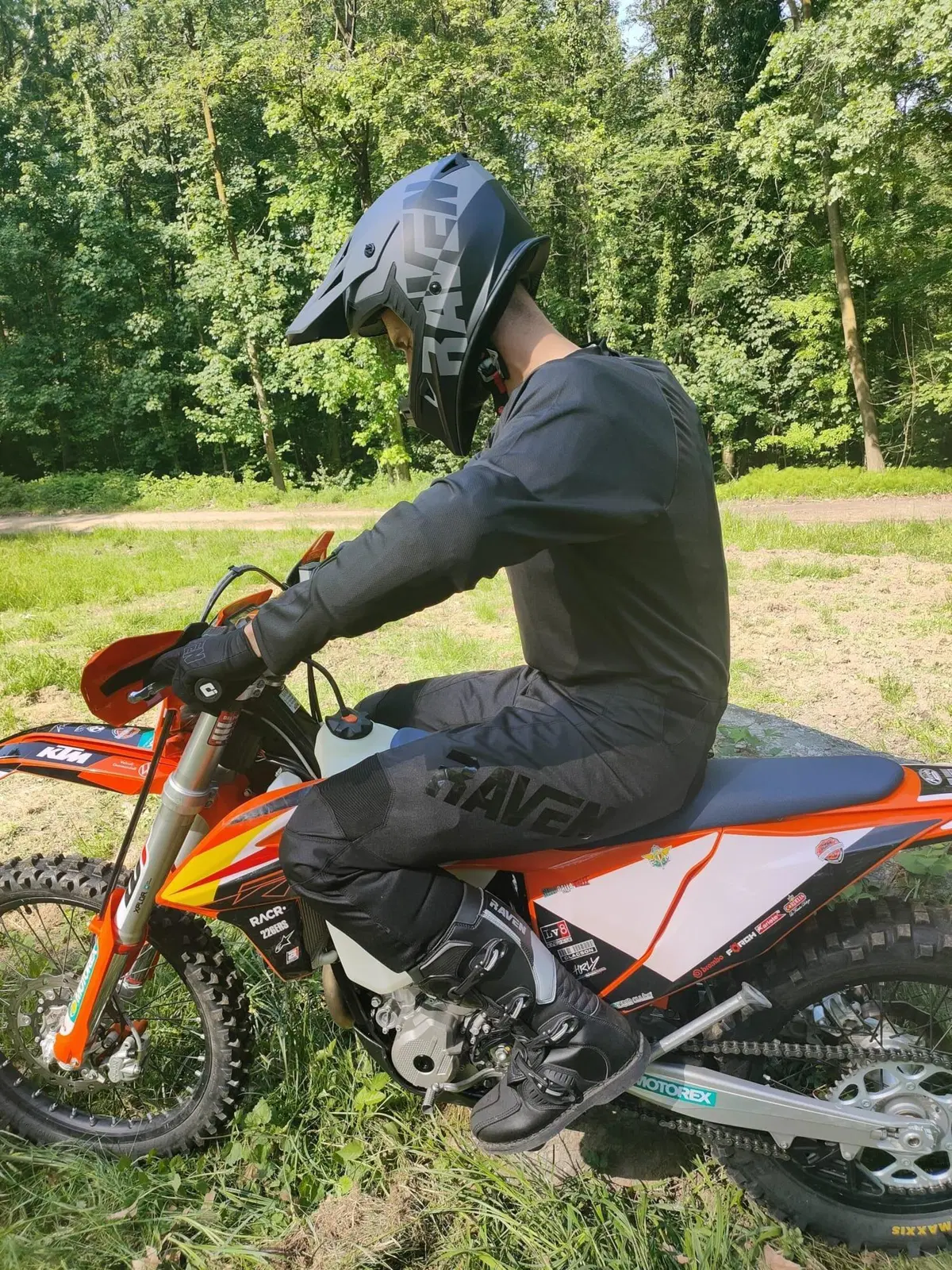 Maglia e pantalone Raven Rival by 24MX (7)