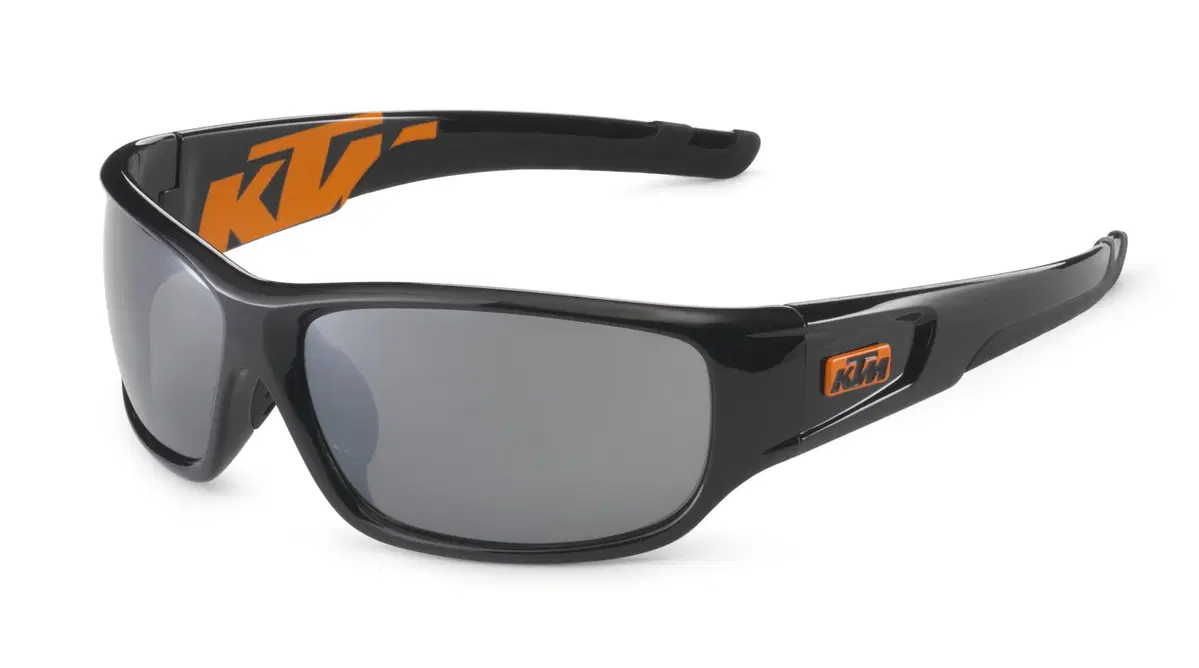 Power Wear: le proposte KTM per l'estate (6)