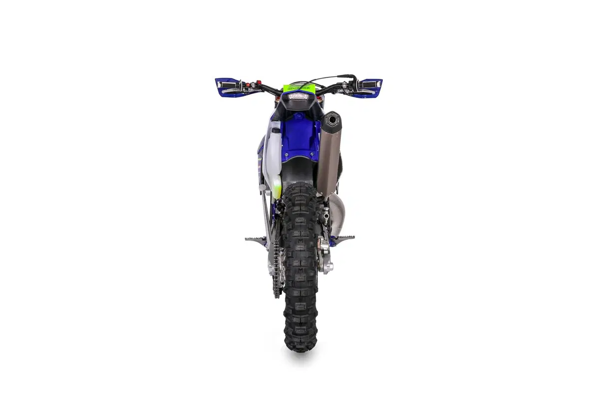 Sherco rinnova la gamma Enduro Factory 2023. Novità e prezzi (13)