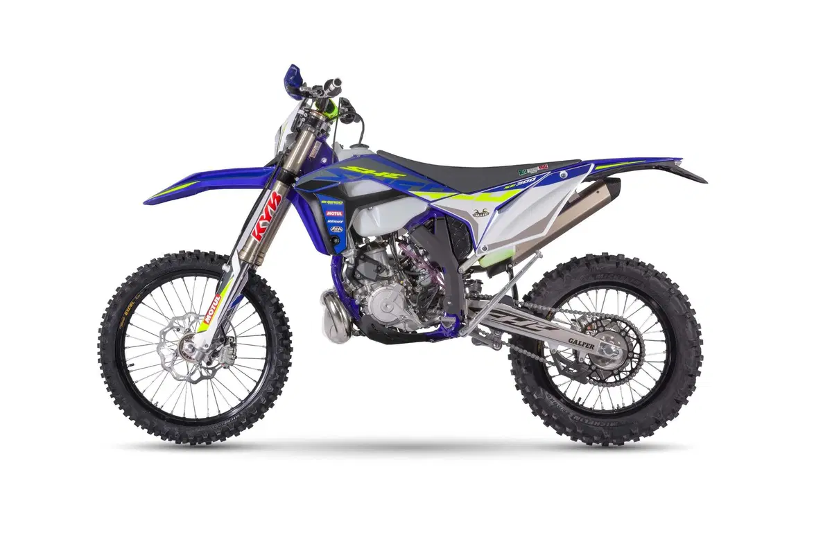 Sherco rinnova la gamma Enduro Factory 2023. Novità e prezzi (14)