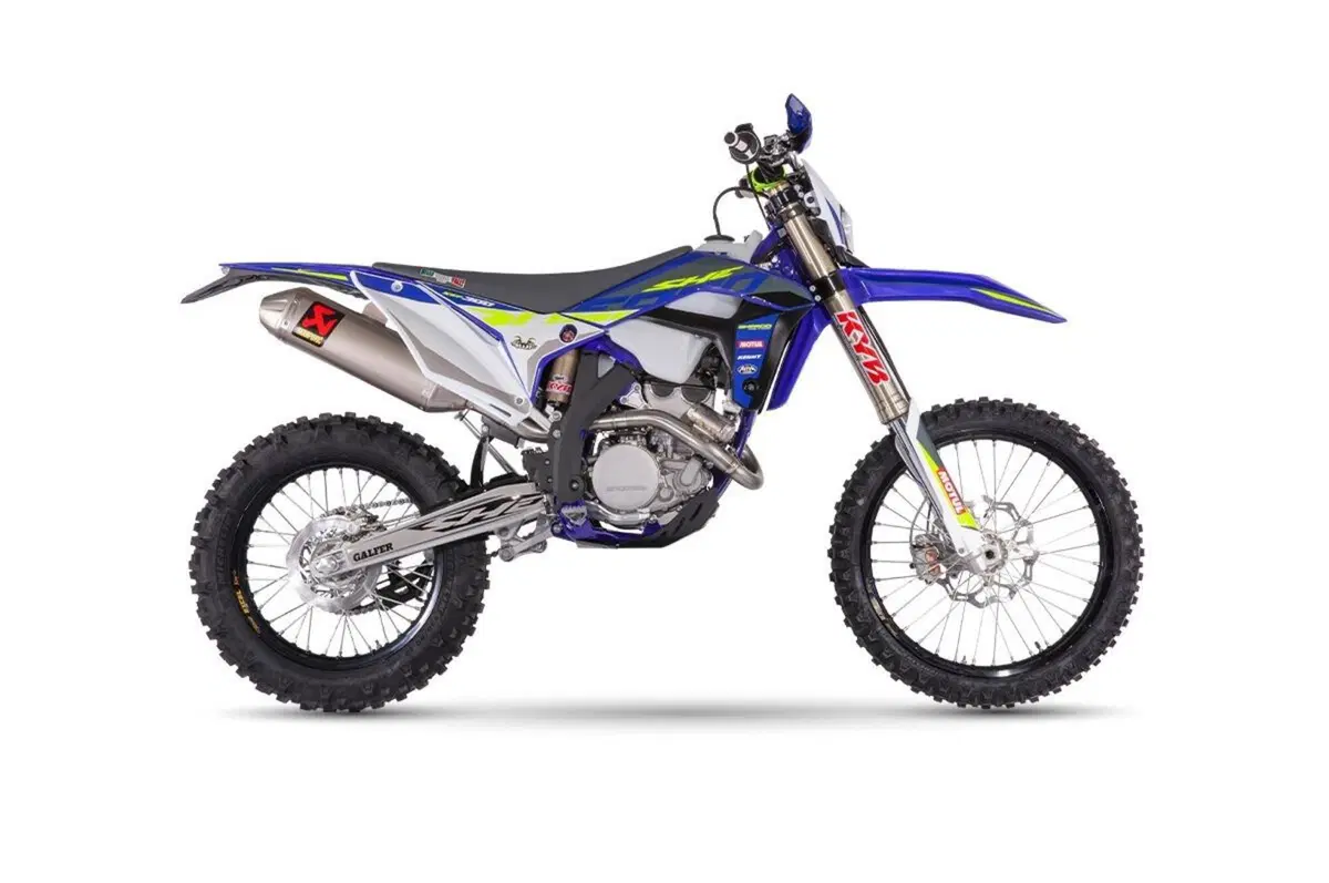 Sherco rinnova la gamma Enduro Factory 2023. Novità e prezzi (19)