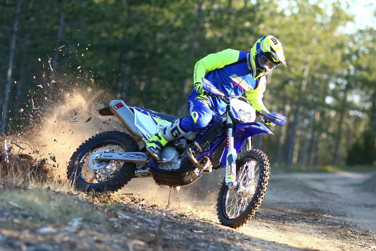 Sherco rinnova la gamma Enduro Factory 2023. Novità e prezzi (27)