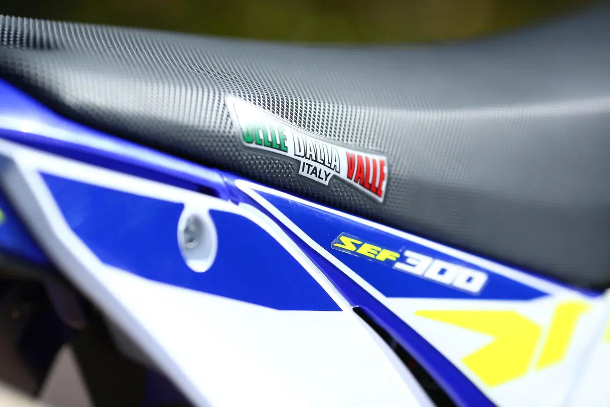 Sherco rinnova la gamma Enduro Factory 2023. Novità e prezzi (45)