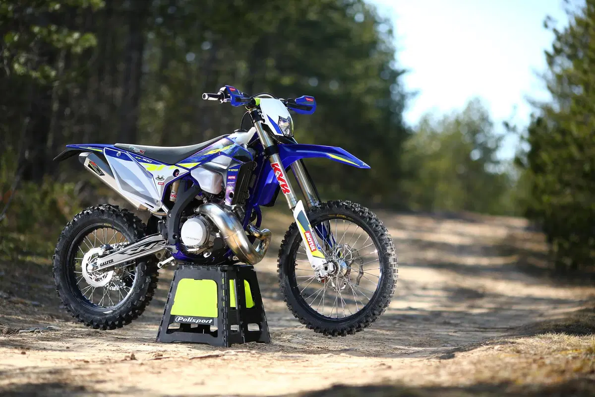 Sherco rinnova la gamma Enduro Factory 2023. Novità e prezzi (62)