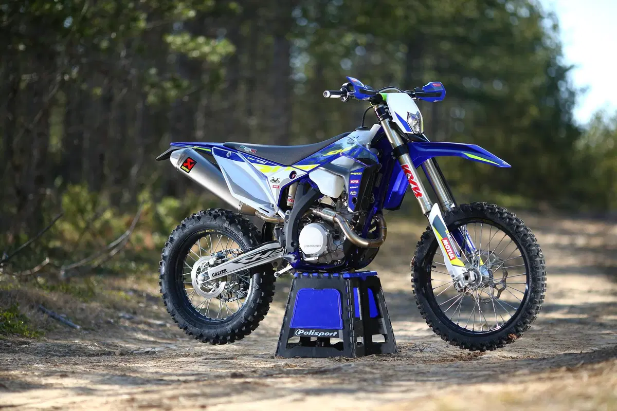 Sherco rinnova la gamma Enduro Factory 2023. Novità e prezzi (63)