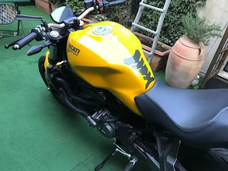 Ducati Monster 821 (2018 - 20) (4)