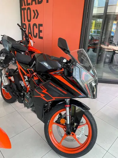 KTM RC 125 (2022 - 26) nuova