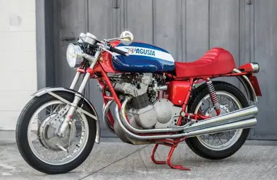La MV Agusta 750 S, ex Bonera, ha raccolto fondi all'asta per l'Ucraina