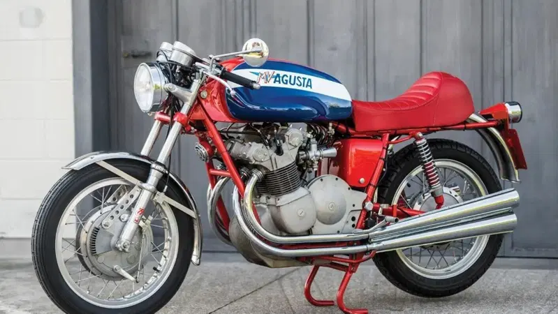 La MV Agusta 750 S, ex Bonera, ha raccolto fondi all'asta per l'Ucraina