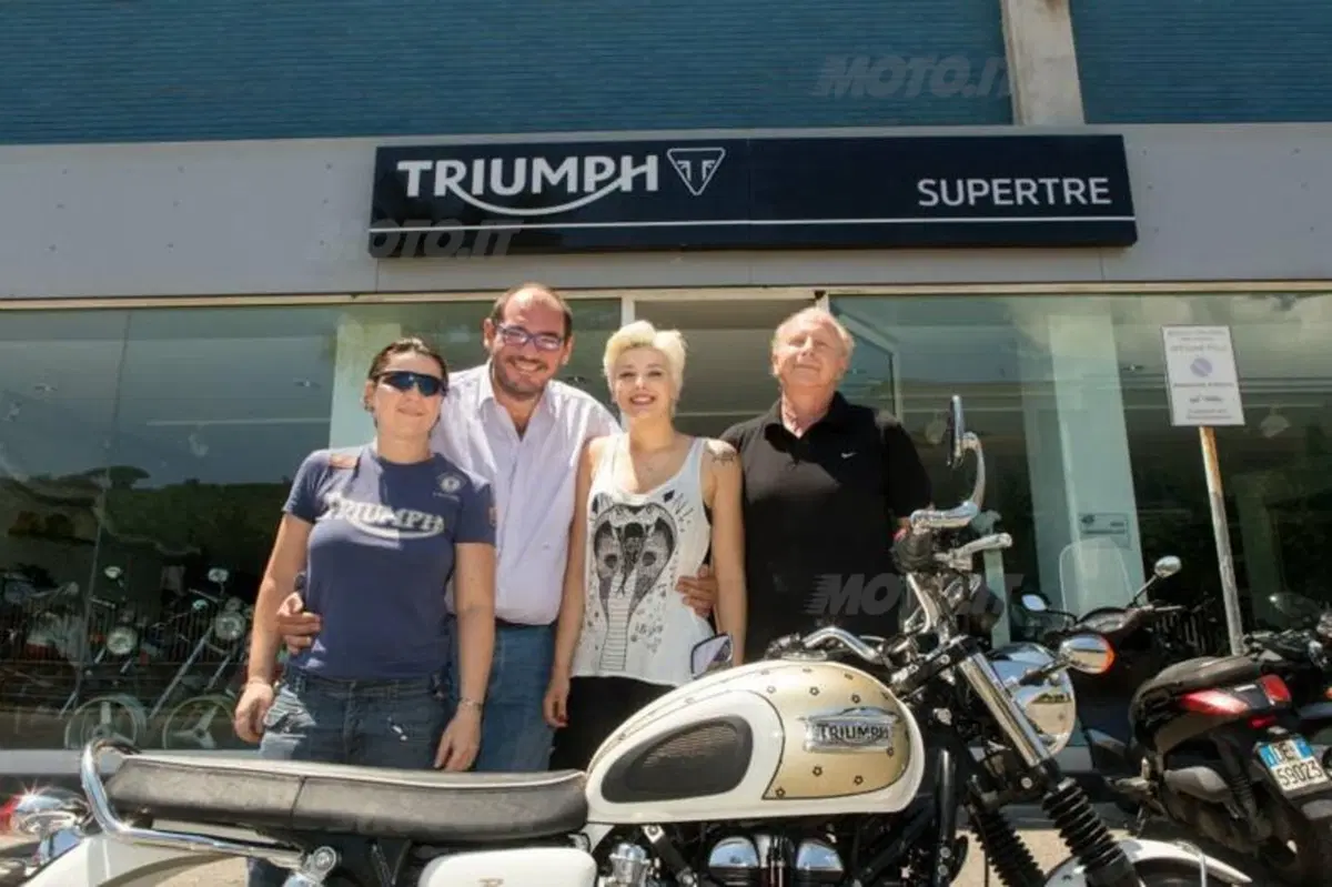 Edizione limitata di 10 esemplari per la Triumph Bonneville firmata Marinella (22)
