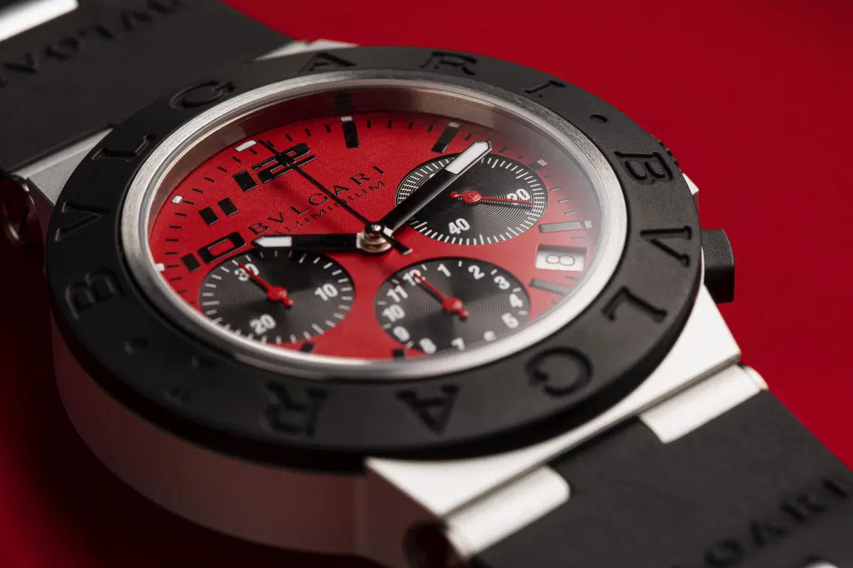 Bulgari x Ducati: una serie limitata di mille pezzi del cronografo Aluminium SE