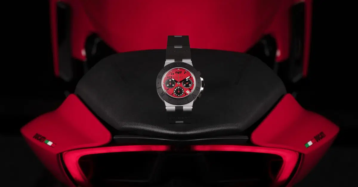 Bulgari x Ducati: una serie limitata di mille pezzi del cronografo Aluminium SE