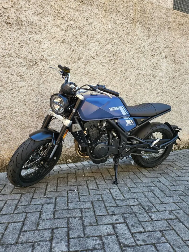 Brixton Motorcycles Crossfire 500 (2021 - 25) (2)