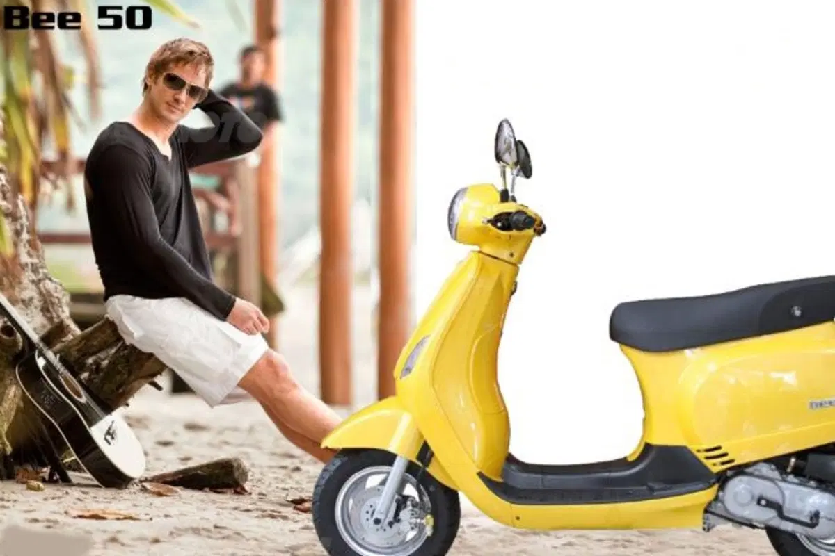 In Brasile la Vespa si chiama Ape (Bee), ma è una copia spudorata (6)
