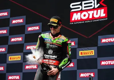 SBK 2022. GP del Portogallo. Rea recupera punti a Bautista, mentre Toprak resta a “zero tituli” [VIDEO]