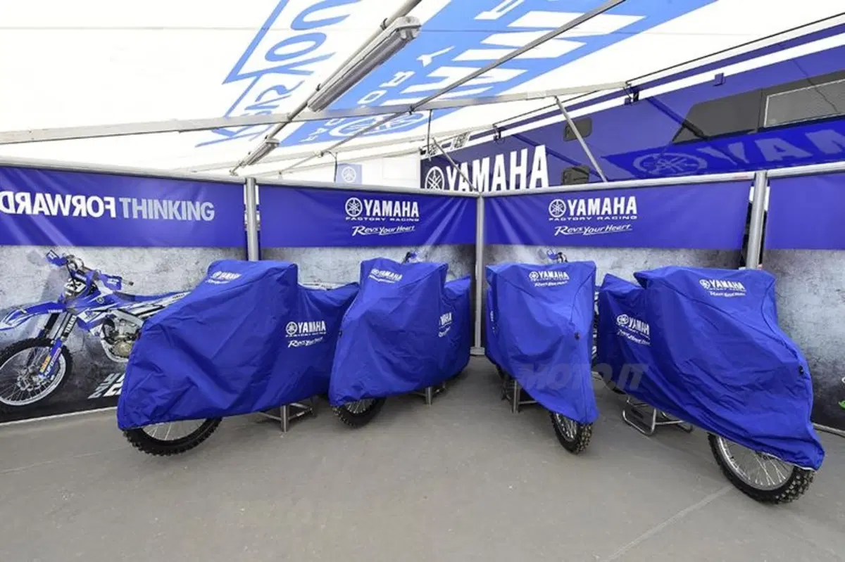Yamaha Motocross 2015. Svelati i prezzi della famiglia YZ (9)