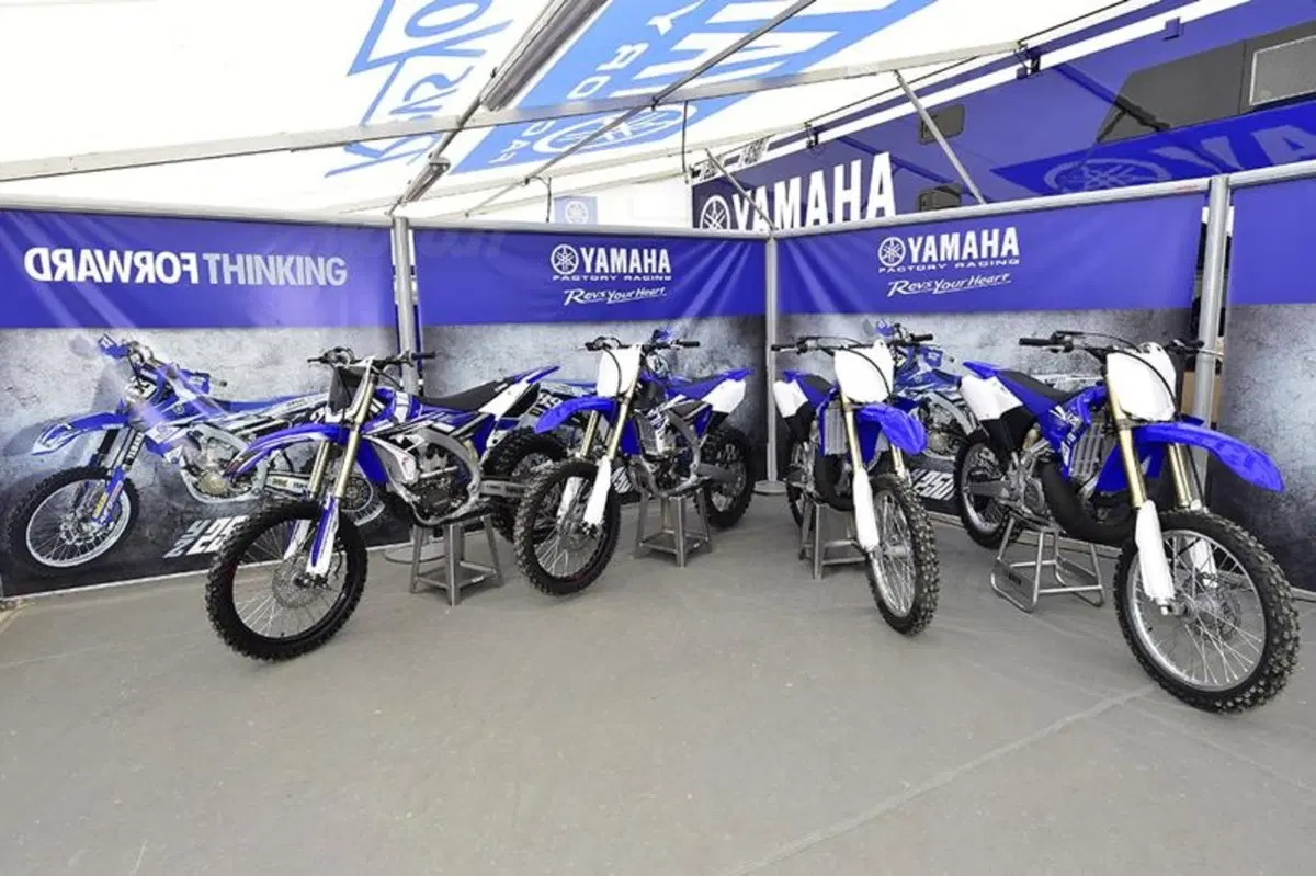 Yamaha Motocross 2015. Svelati i prezzi della famiglia YZ (10)