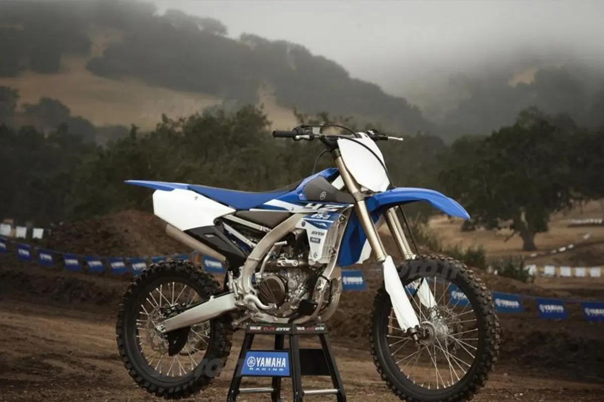 Yamaha Motocross 2015. Svelati i prezzi della famiglia YZ (21)