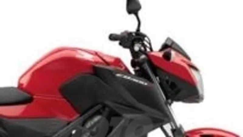 Honda CB 300F 2015: le prime foto