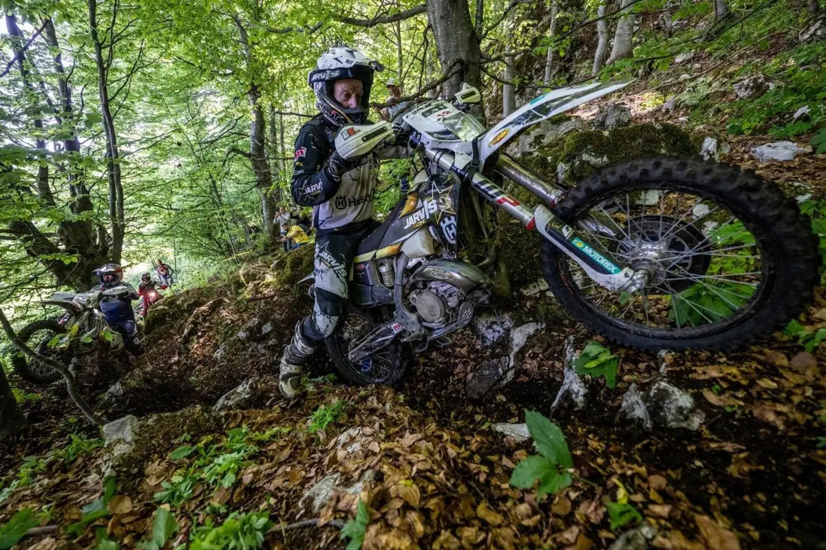 Mondiale Hard Enduro. Xross Serbia, Manuel Lettenbichler (KTM) Torna e Vince (11)