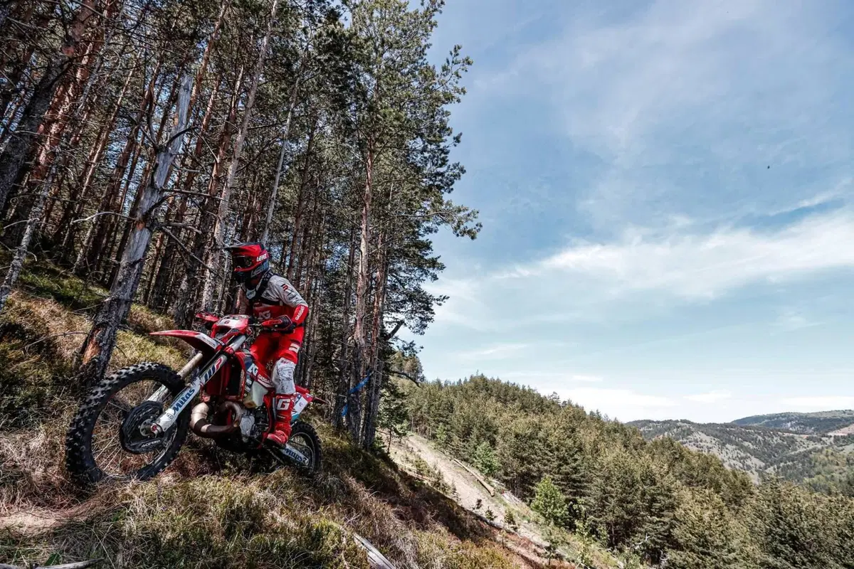 Mondiale Hard Enduro. Xross Serbia, Manuel Lettenbichler (KTM) Torna e Vince (12)
