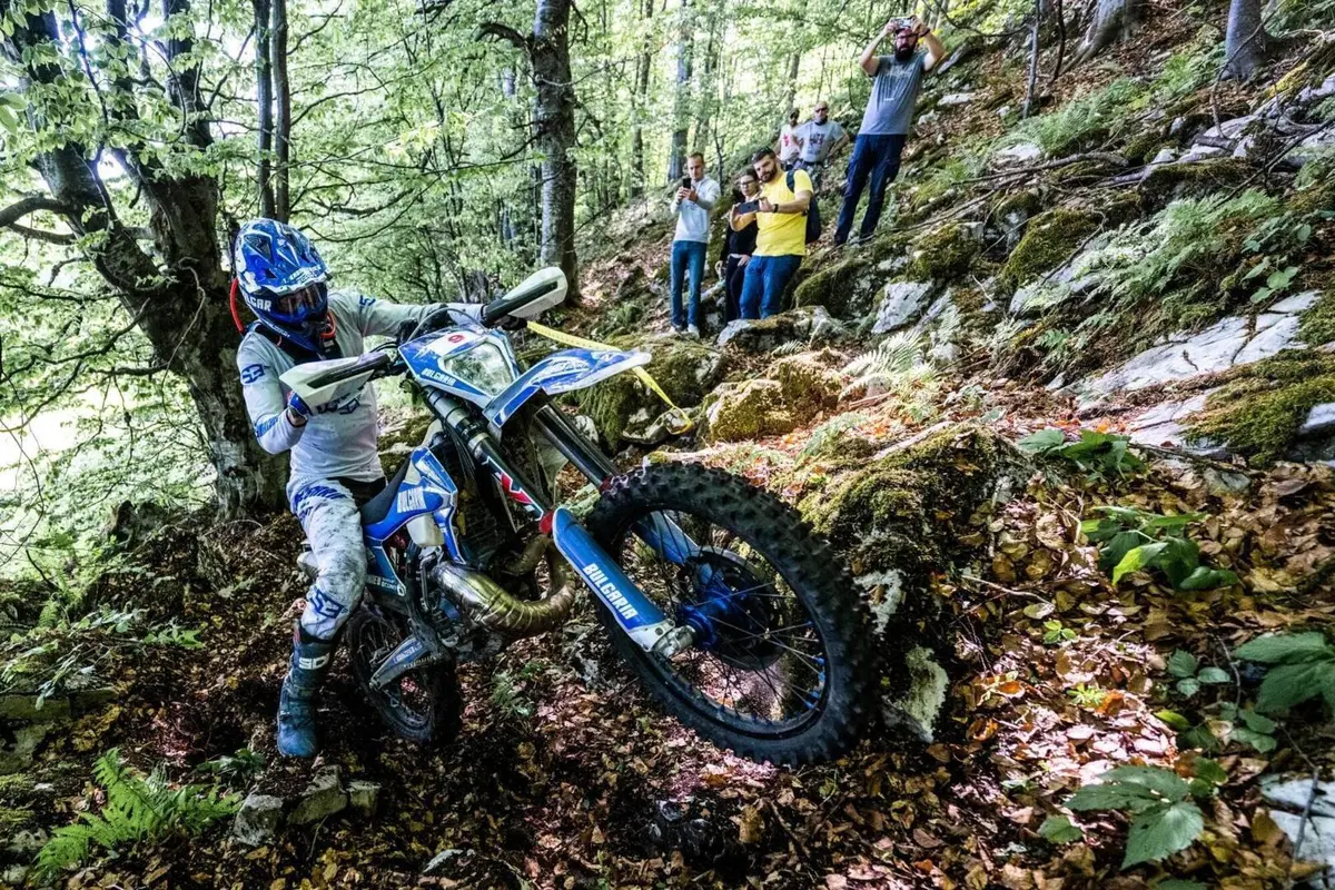Mondiale Hard Enduro. Xross Serbia, Manuel Lettenbichler (KTM) Torna e Vince (13)