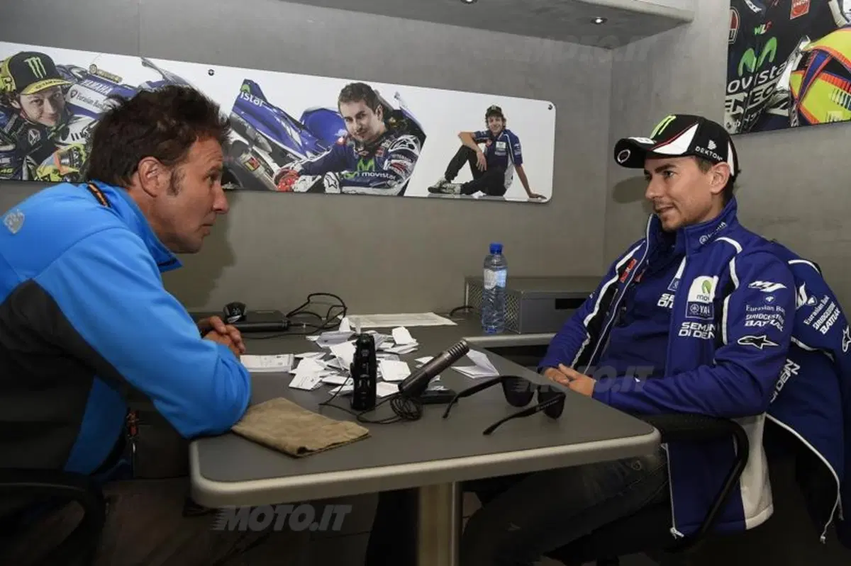 Jorge Lorenzo: "Marquez più coraggioso, Rossi più intelligente" (13)