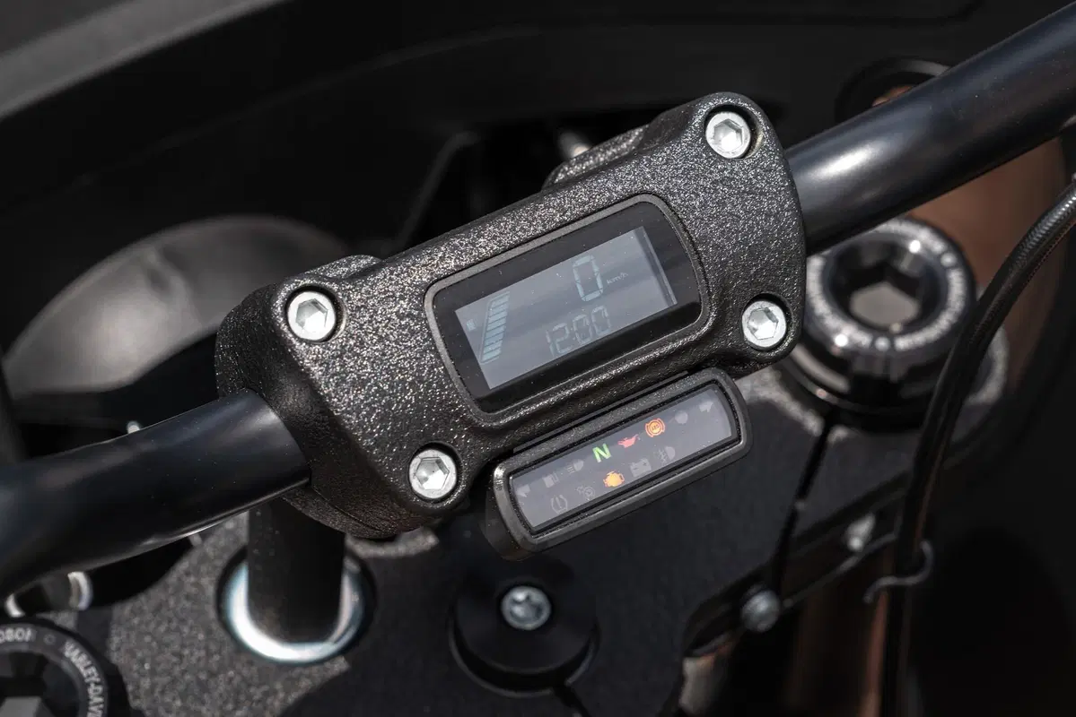 Harley-Davidson Low Ride ST e Nighster, sportività in chiave USA (5)