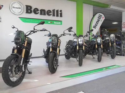 Benelli Leoncino 800 Trail (2022 - 26) nuova