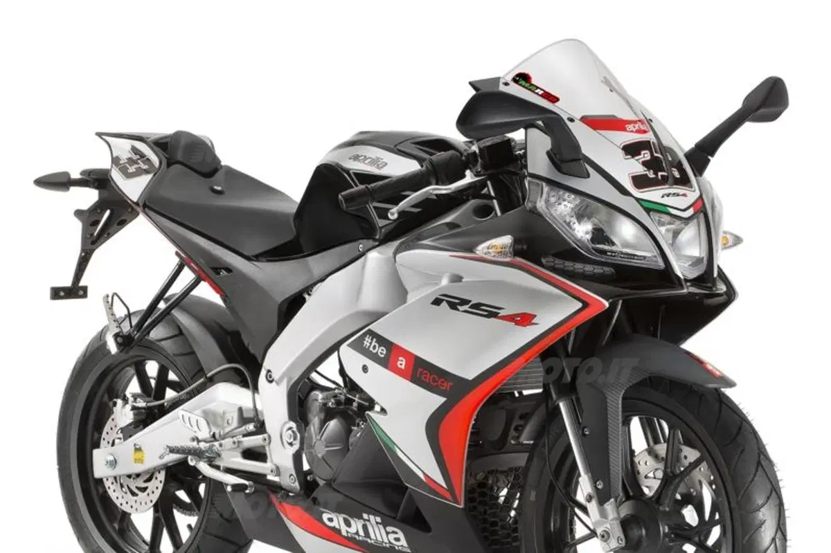 Aprilia RS4 Replica 50 e 125 (2)