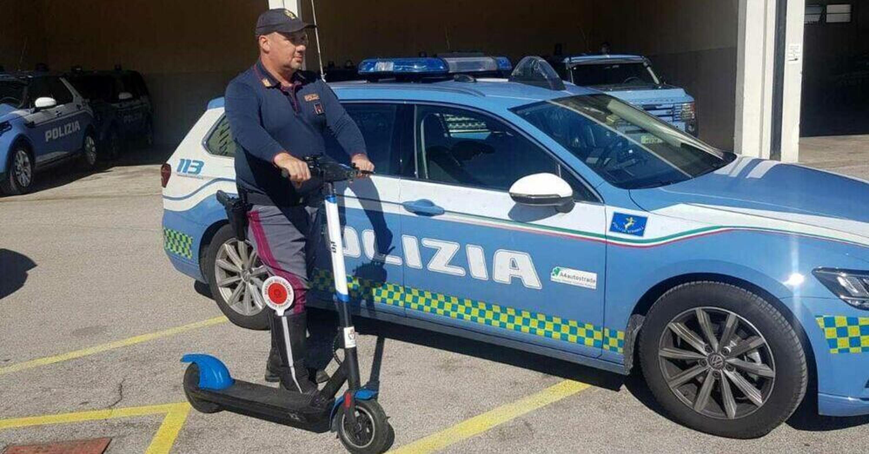 Poliziotti all&#039;inseguimento sui mezzi in sharing. La proposta della Lega a Padova