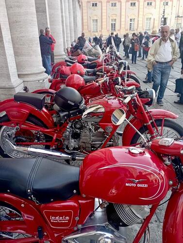 Genova invasa dalle Moto Guzzi (6)