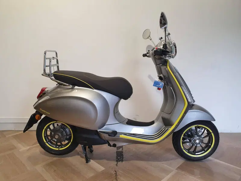 Vespa Vespa Elettrica 70 (2020 - 24)