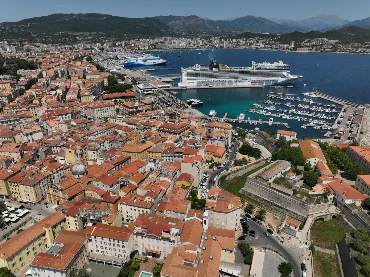 Planet Explorer 15: Corsica - Day 4: Col de Bavella - Ajaccio (9)
